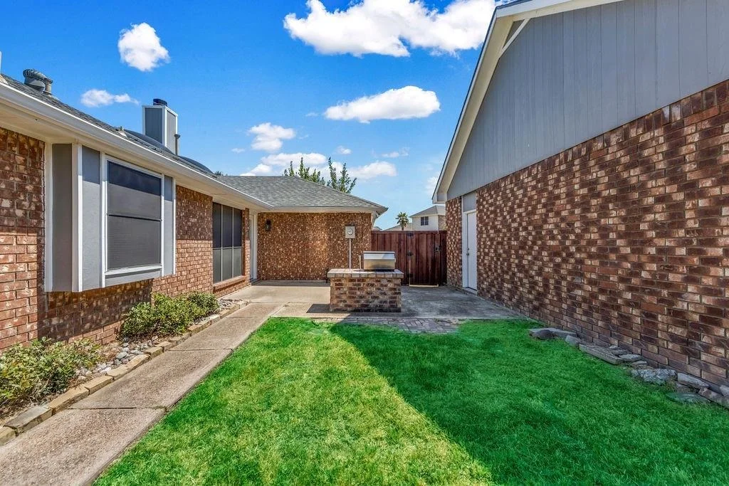 Photo of 4807 Alberta Circle