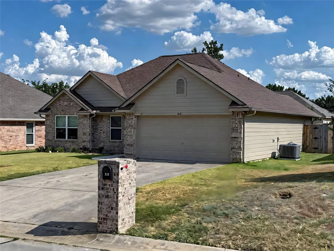 Photo of 219 Quail Run