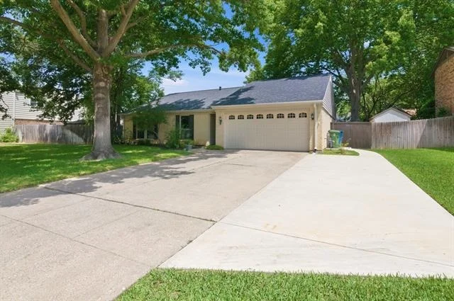 Photo of 619 Heather Wood Drive