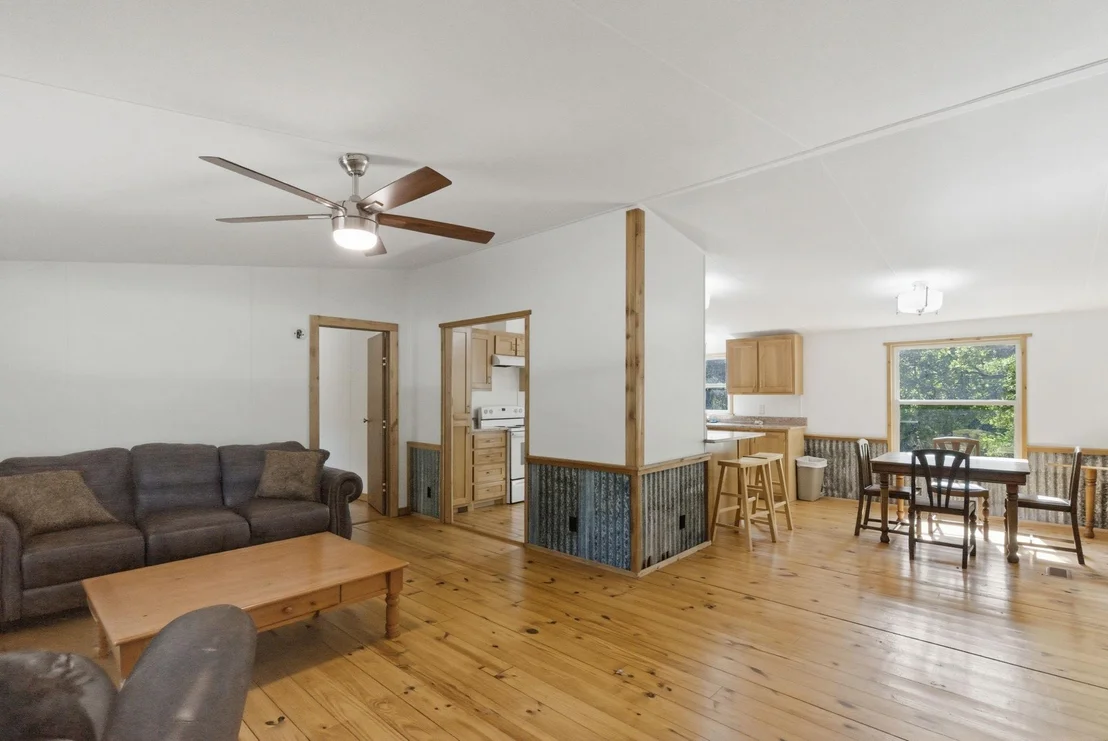 Photo of 2197 Netherly Lane