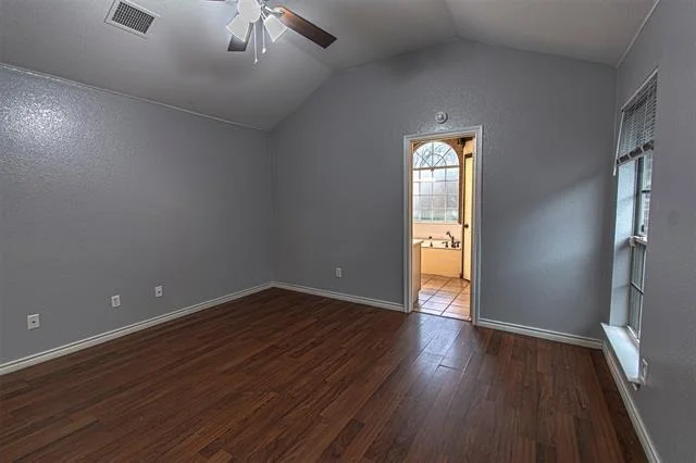 Photo of 348 Craddock Drive
