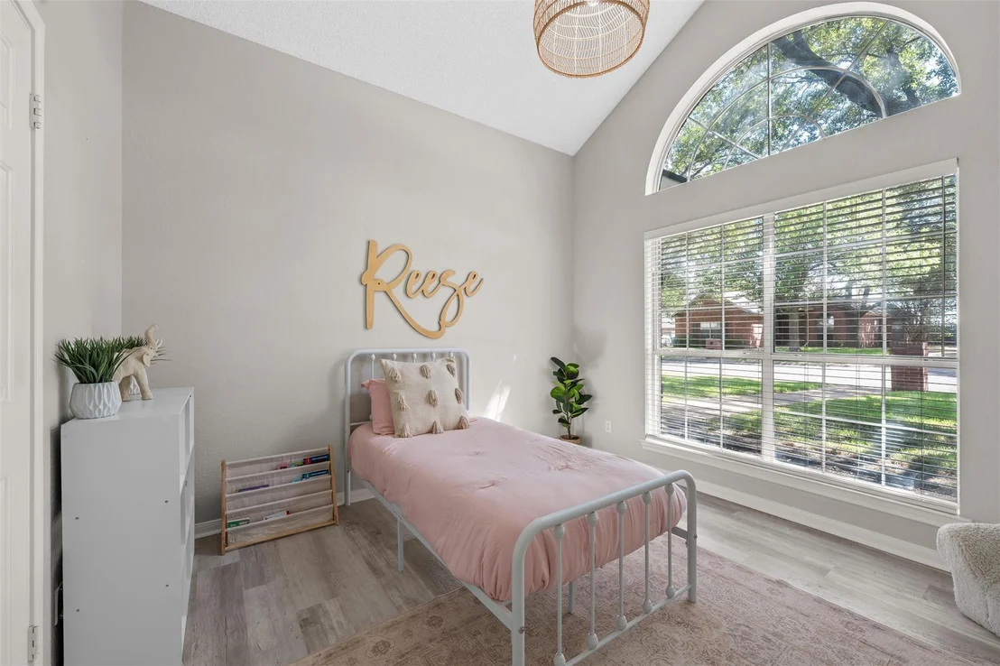 Photo of 112 Briar Ridge Drive