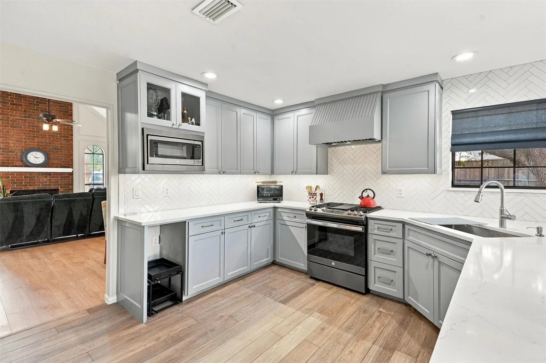 Photo of 3817 Periwinkle Street
