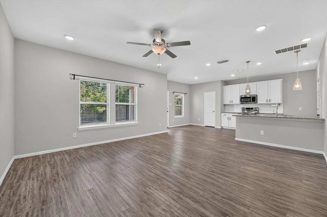 Photo of 3348 Duncan Way