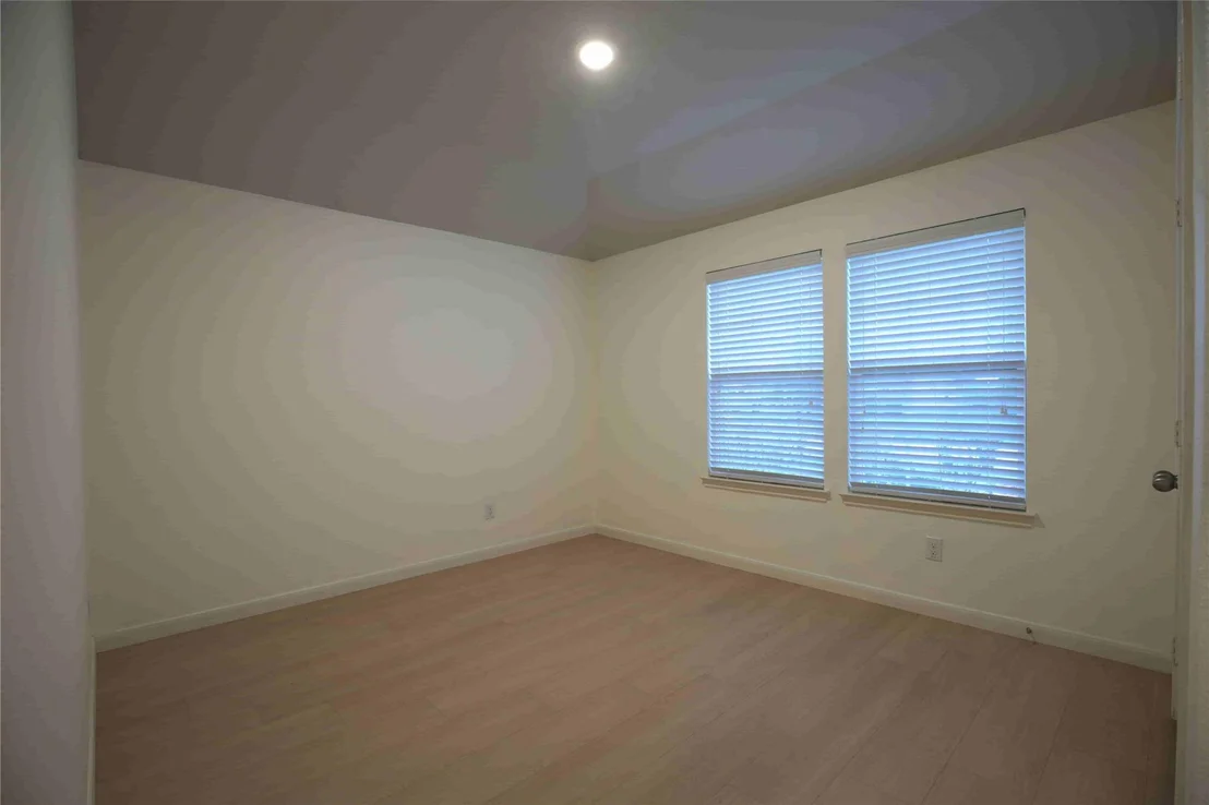 Photo of 4485 Elderberry Street