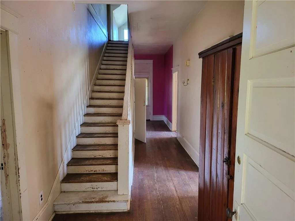 Photo of 426 N Houston Street