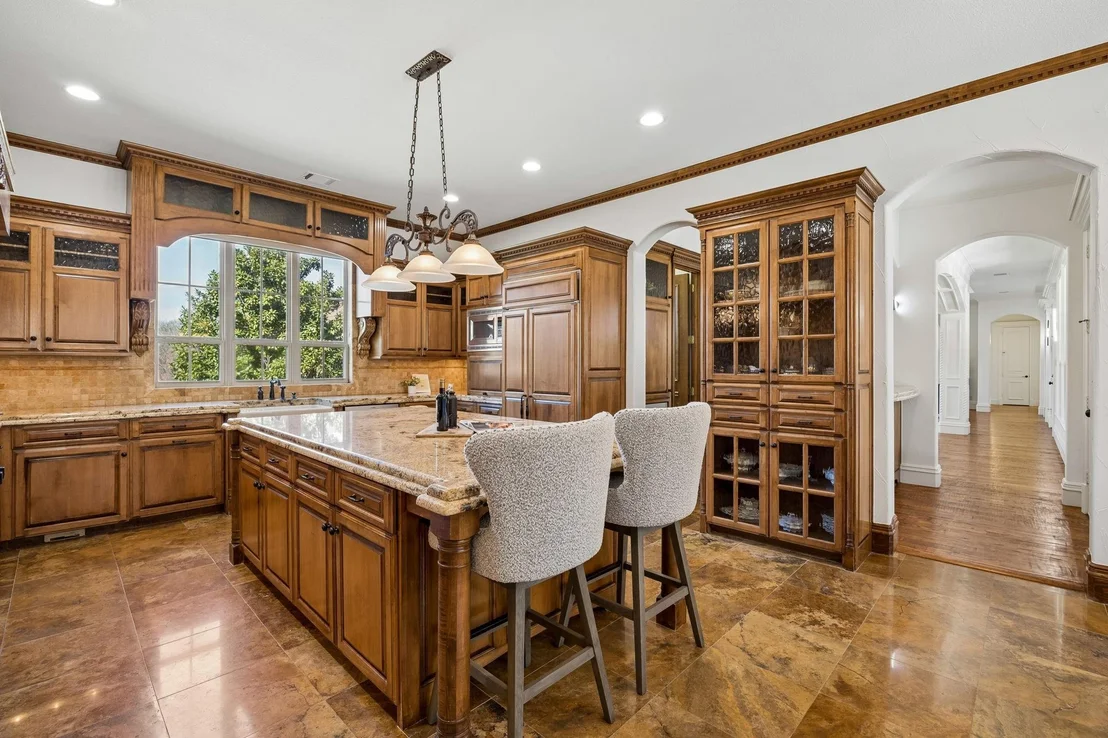 Photo of 1613 Buckingham Drive