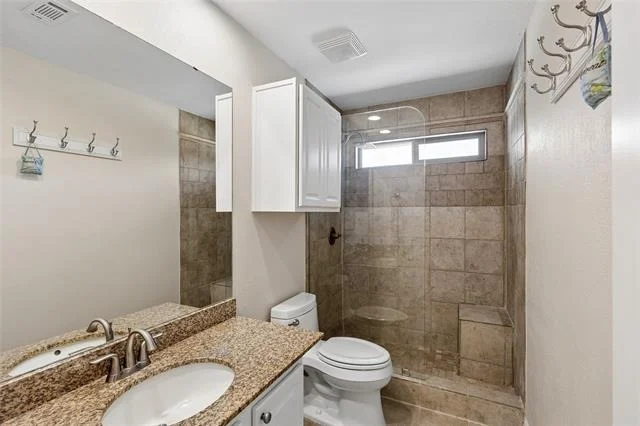 Photo of 138 Arbor Glen Drive
