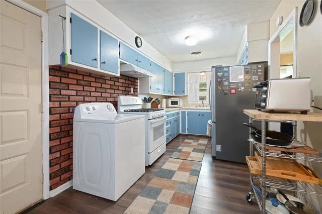Photo of 3271 Sherry Lane