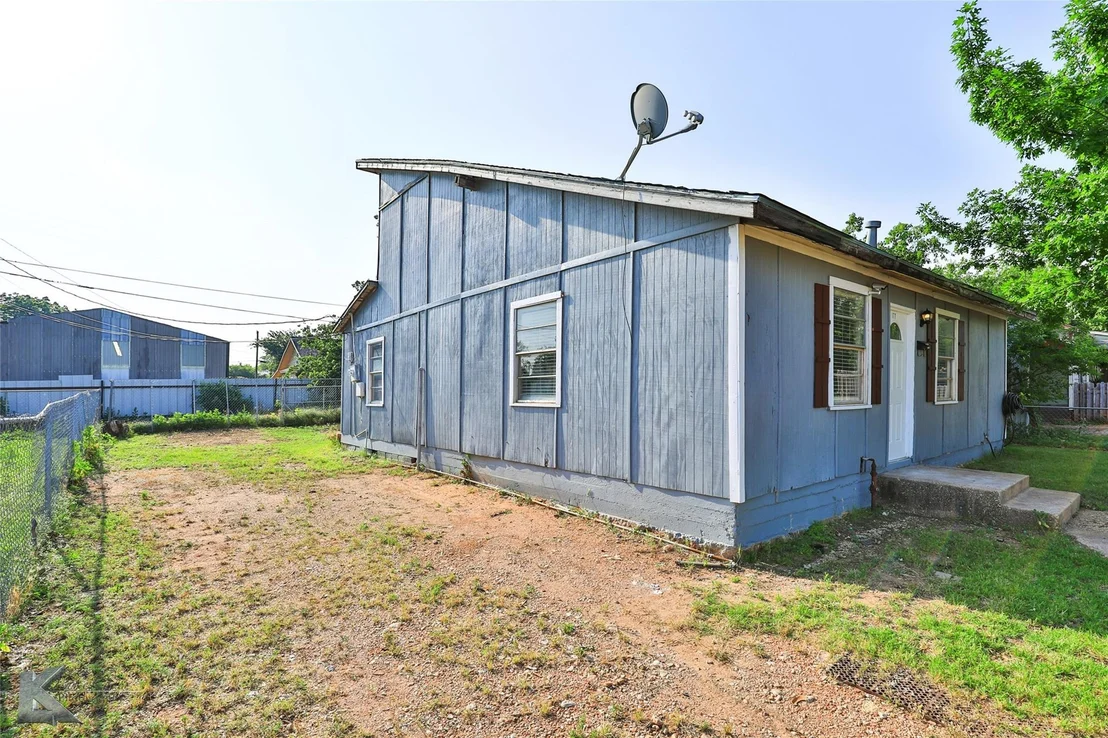 Photo of 177 Maxwell Drive