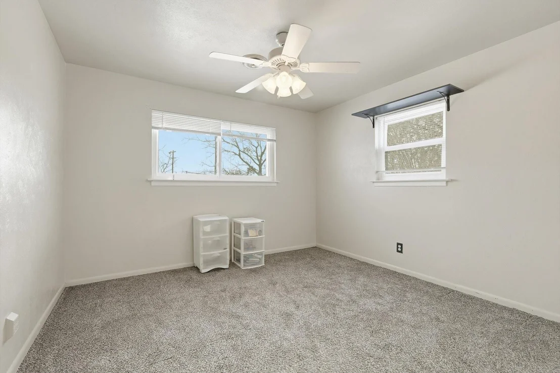 Photo of 107 N 7th Street