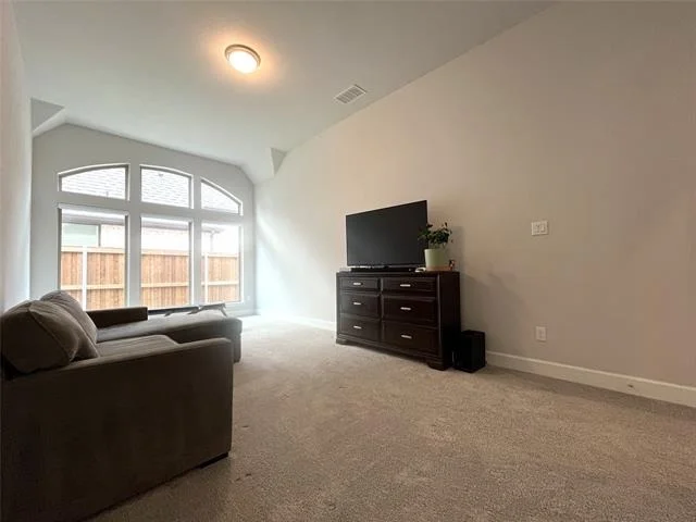 Photo of 2834 Midlake Drive