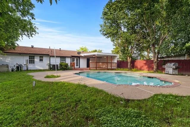 Photo of 2529 Syracuse Drive