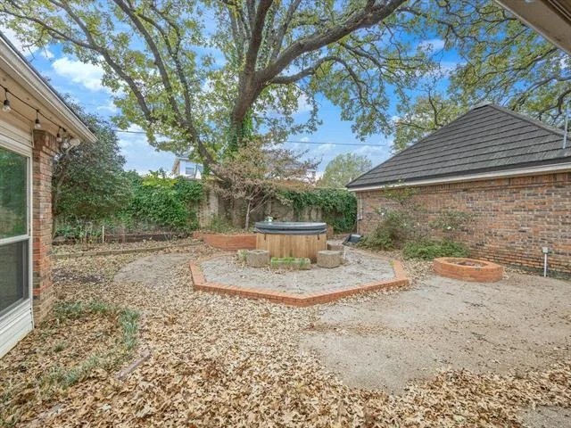 Photo of 2004 Misty Creek Drive