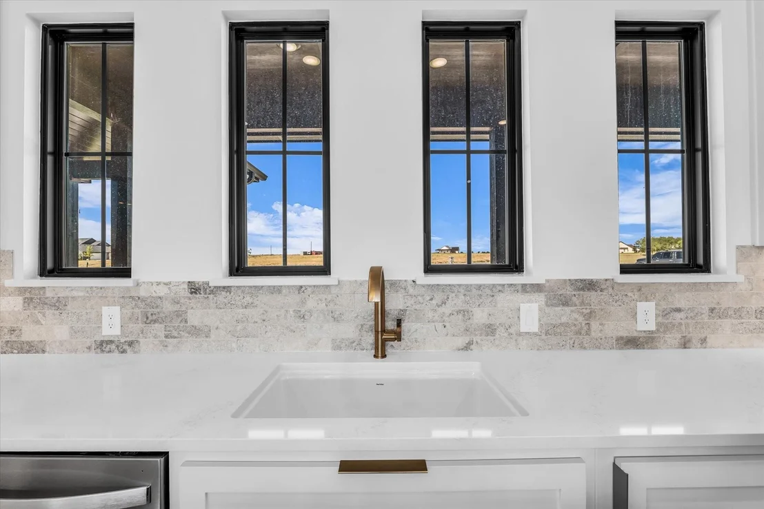 Photo of 611 Willow Moon Ranch