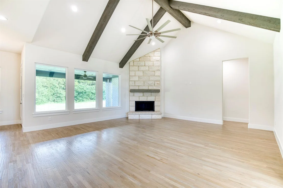 Photo of 1044 Hidden Oaks Drive