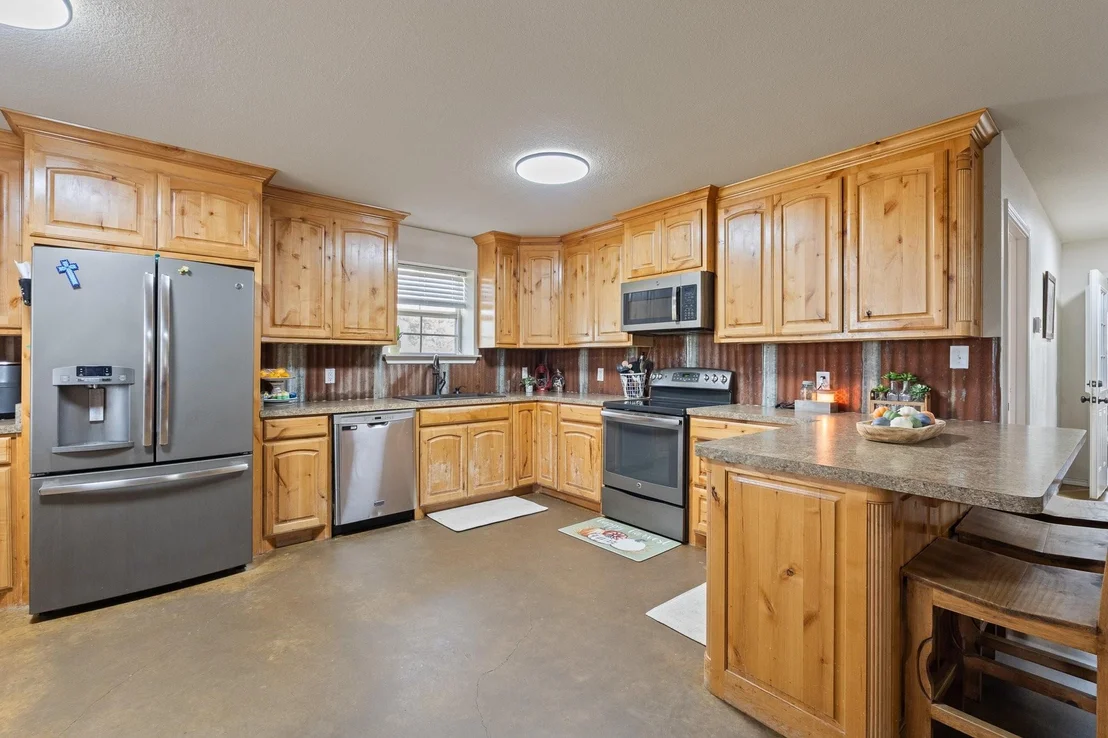 Photo of 685 County Road 1102