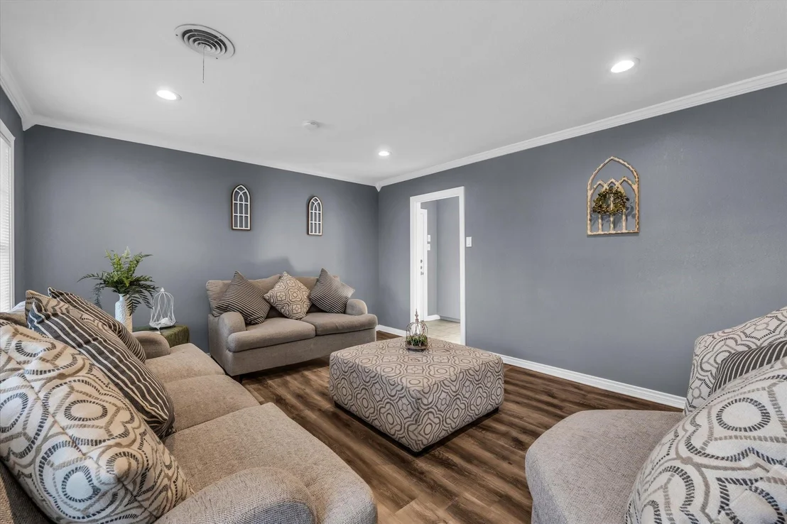 Photo of 605 Catalina Drive