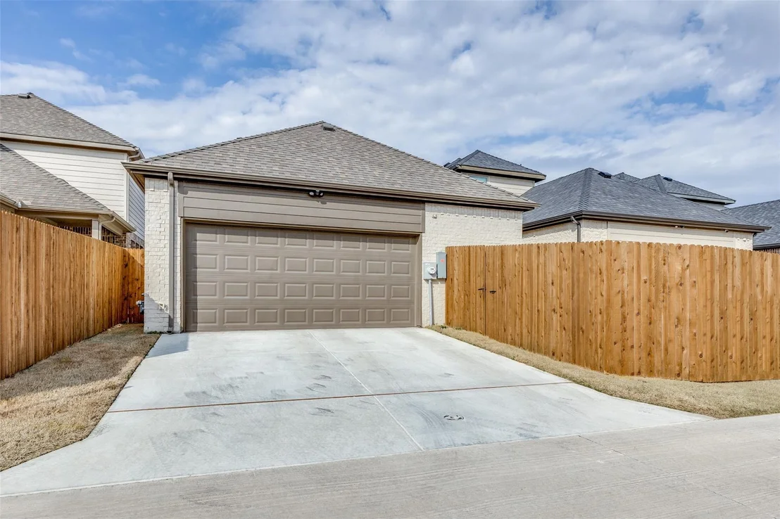 Photo of 4704 Simple Pathway Street