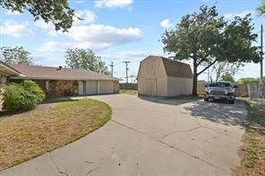 Photo of 1700 Northcrest Drive