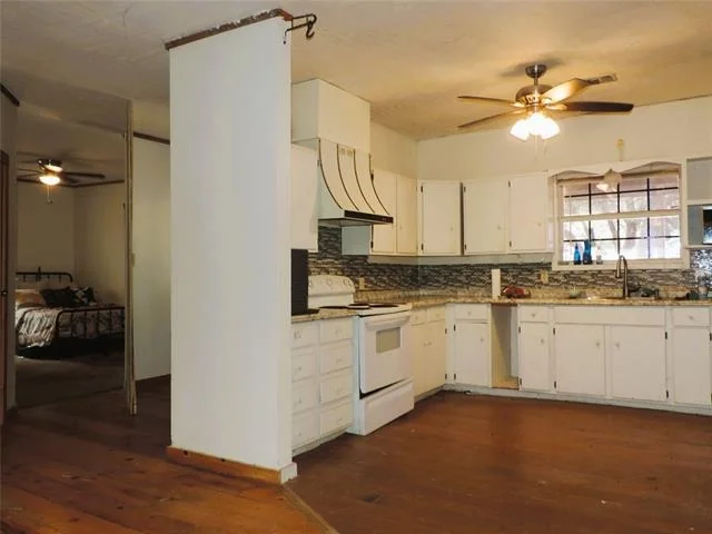 Photo of 550 Chaparral Drive
