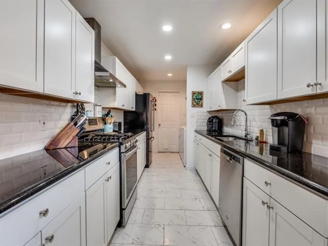 Photo of 3333 High Lark Drive