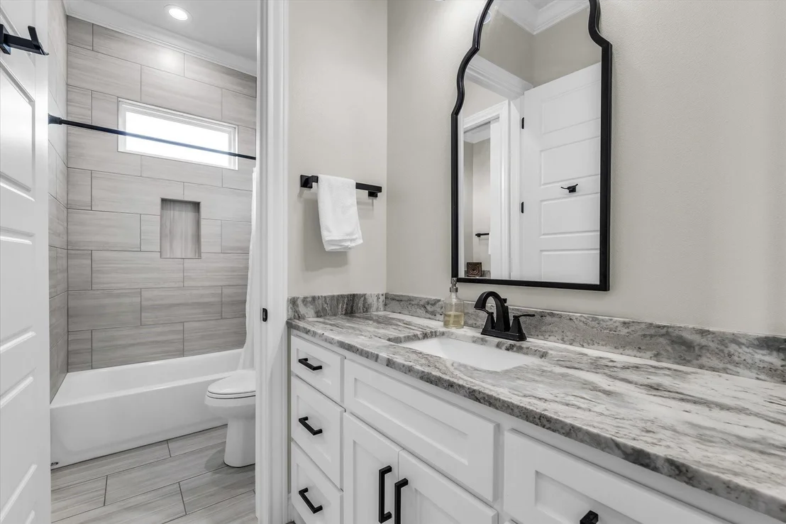 Photo of 2724 Southwinds Drive