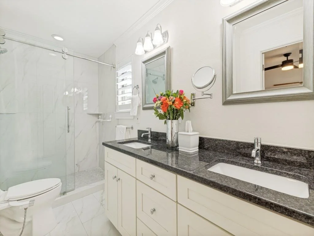 Photo of 3326 Regent Drive
