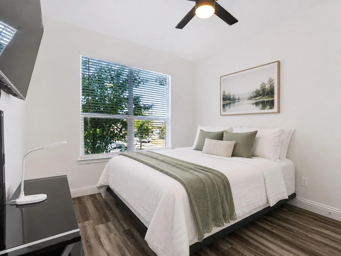 Photo of 2220 Redwing Drive