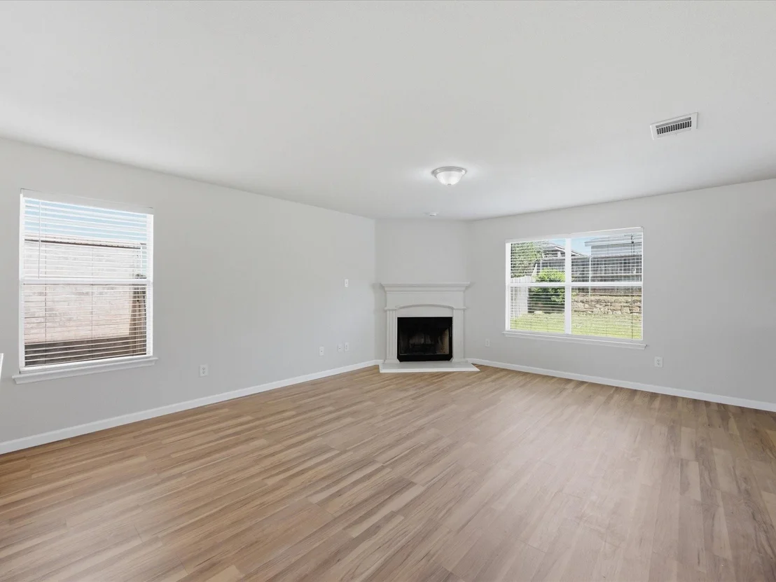 Photo of 2021 Laughlin Road
