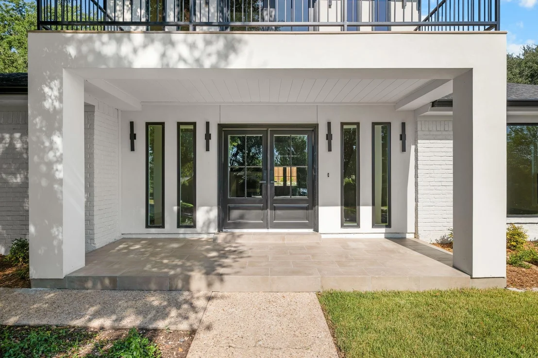 Photo of 4125 Green Oak Drive