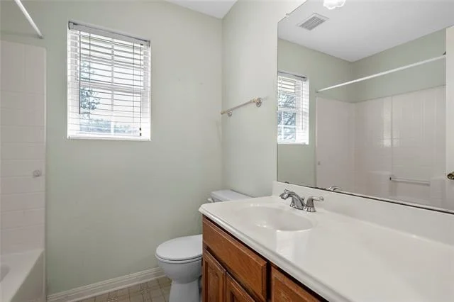 Photo of 100 W Jade Drive
