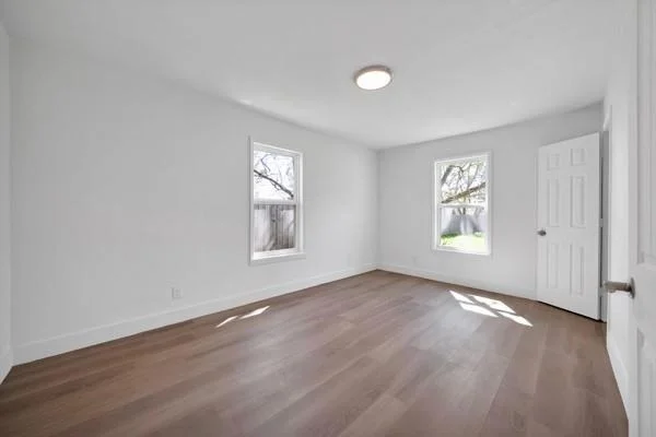 Photo of 3005 Maple Avenue
