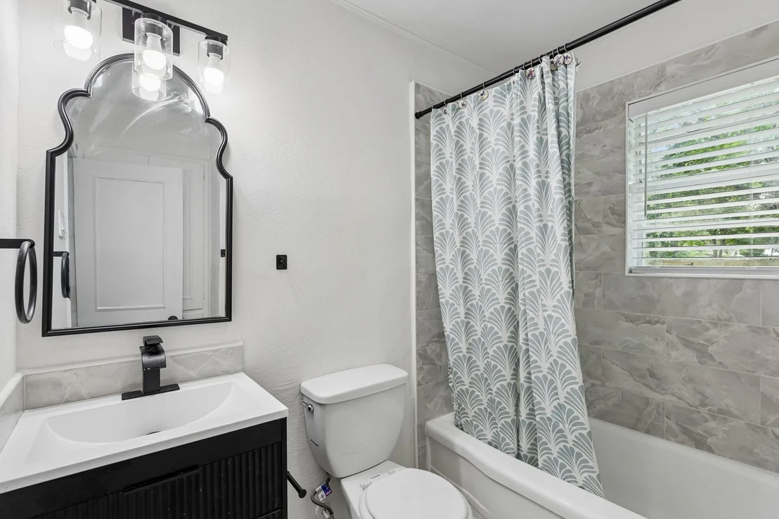 Photo of 1540 Murray Drive