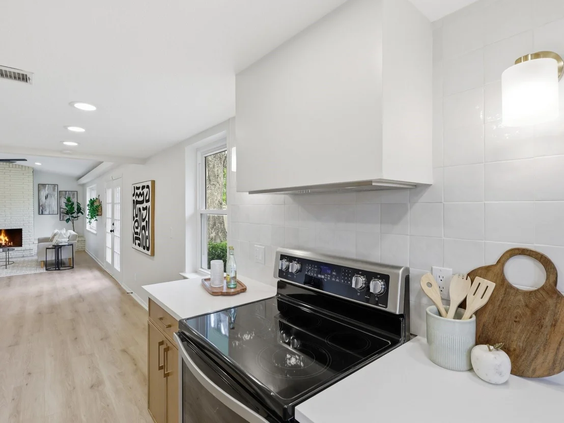 Photo of 732 Pinehurst Drive
