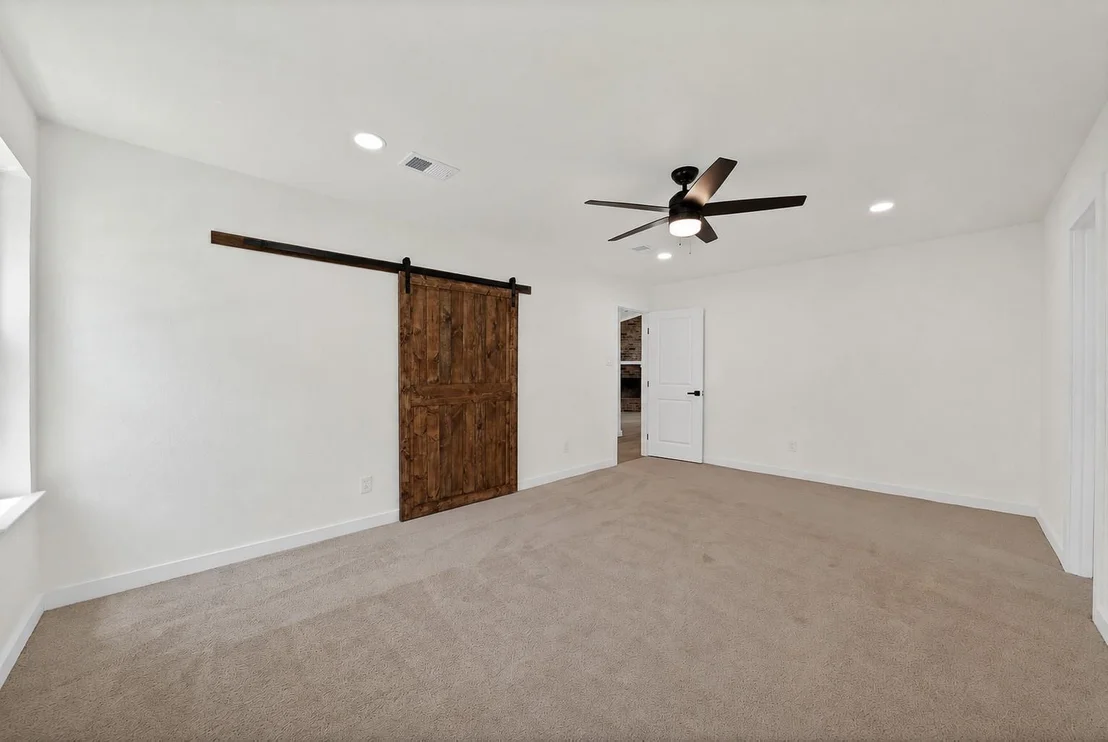 Photo of 105 Oak Lane