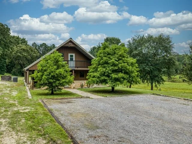 Photo of 4240 County Road 2107