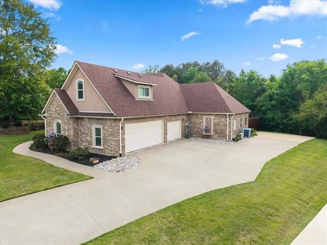 Photo of 3903 Clarkway Place