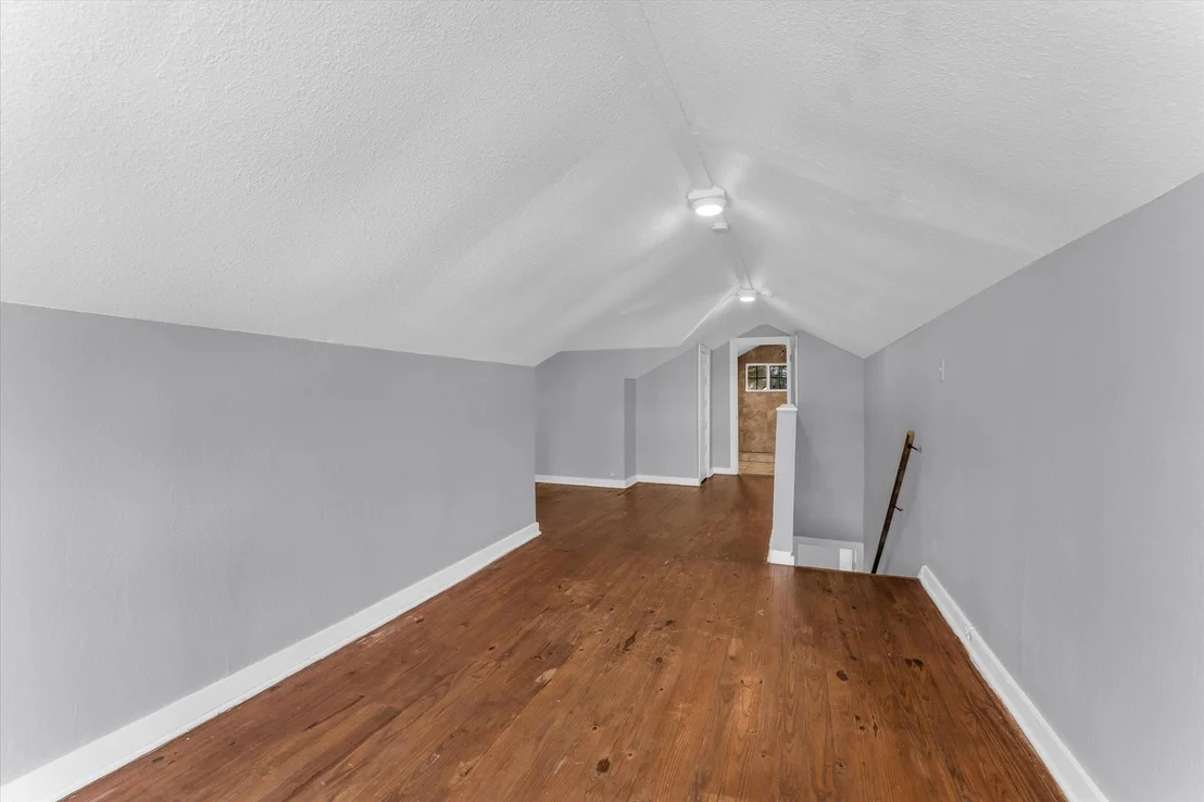 Photo of 2701 Fort Avenue