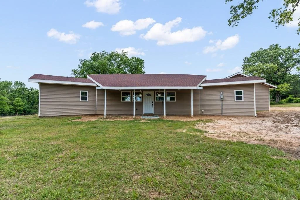 Photo of 1129 Holly Road