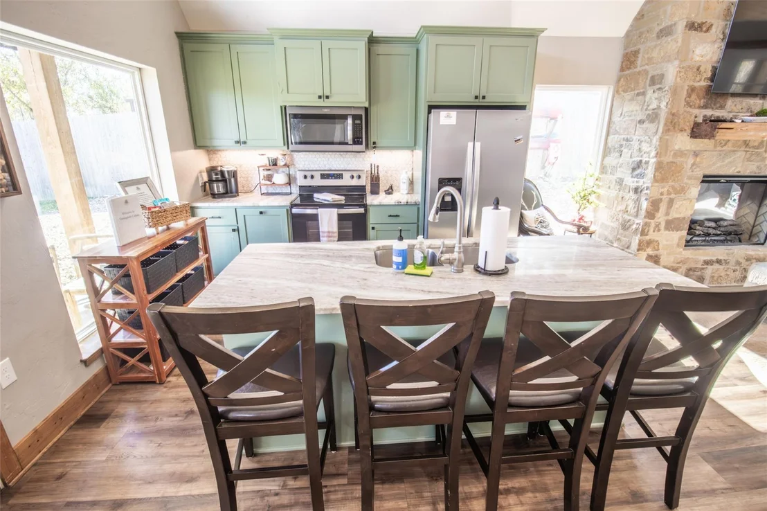 Photo of 449 Lakeview Circle