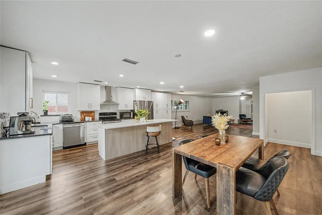 Photo of 509 Westcliff Drive