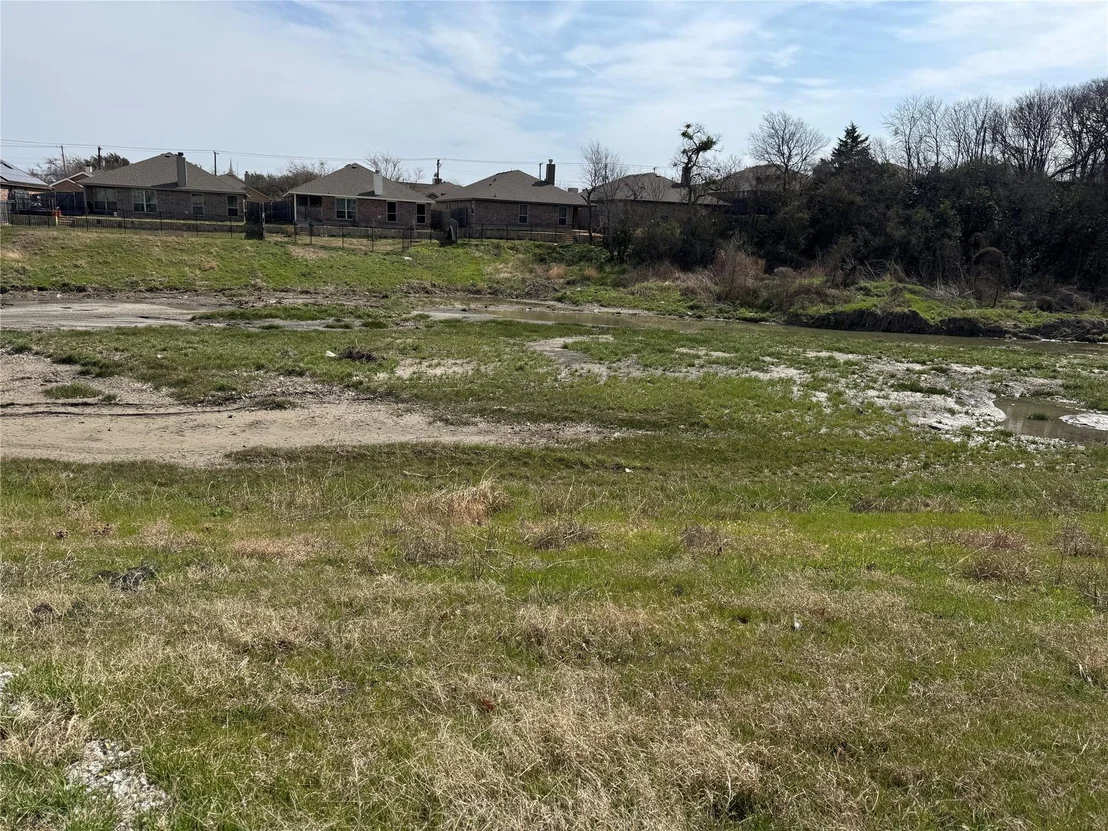 Photo of 7945 White Settlement Road