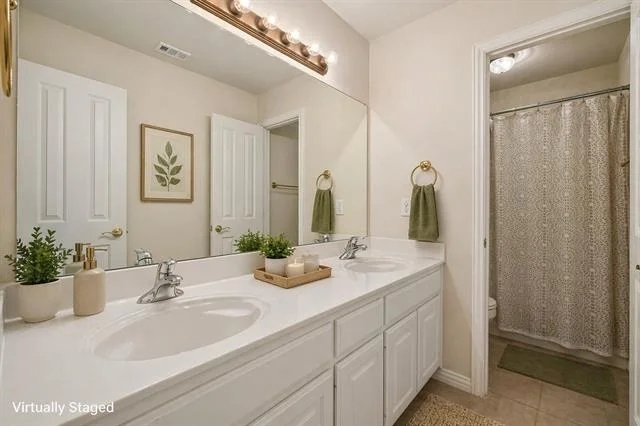 Photo of 3301 Ricci Lane