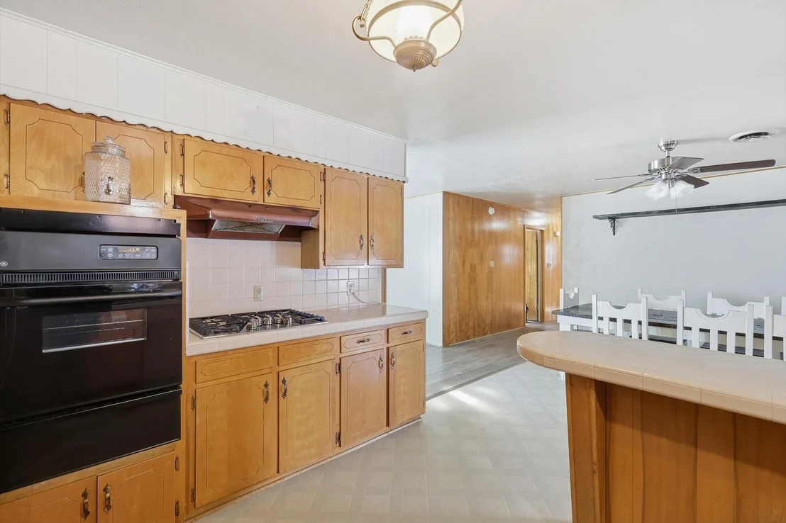 Photo of 107 N 7th Street