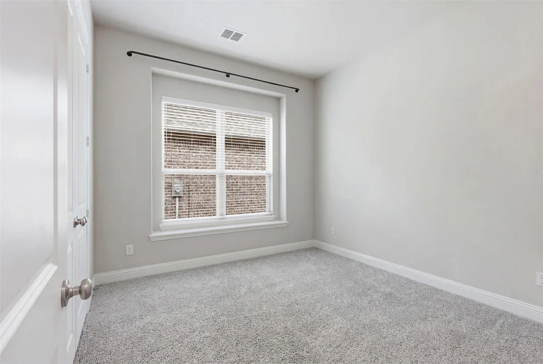 Photo of 3437 Ridgecross Drive