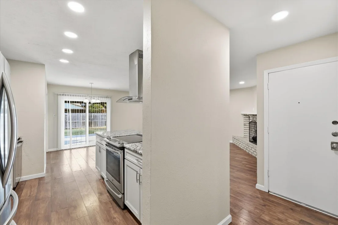 Photo of 5561 Rutledge Drive