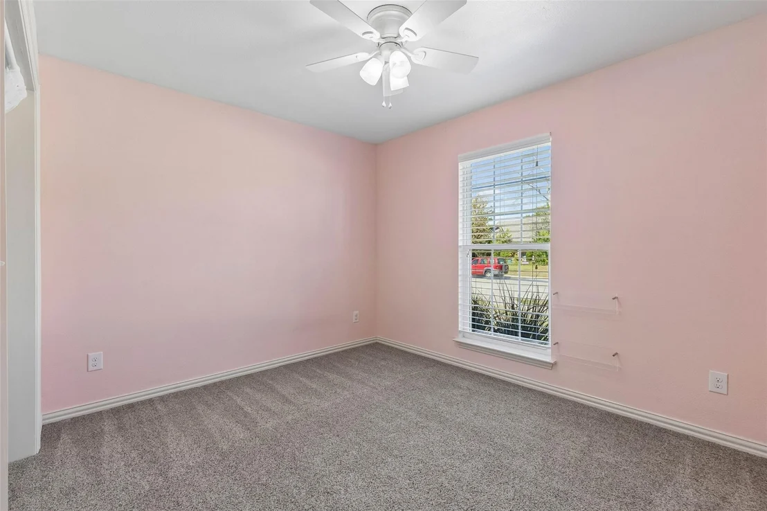 Photo of 8106 Woodside Road