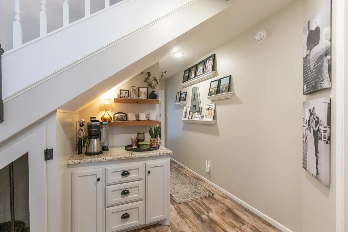 Photo of 23 Lytle Place Drive