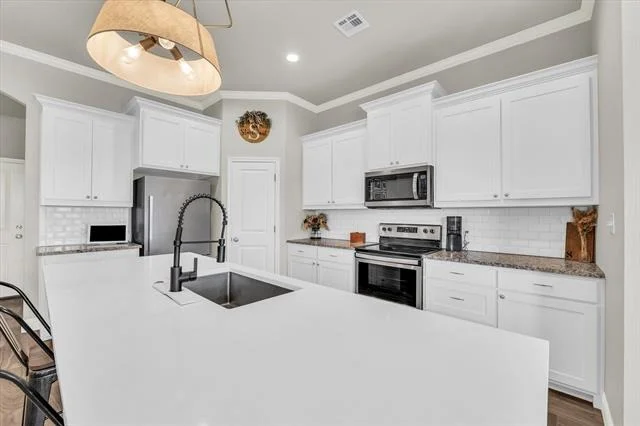 Photo of 10405 Aquilla Trail